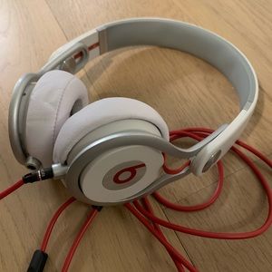 Beats Mixr by Dre